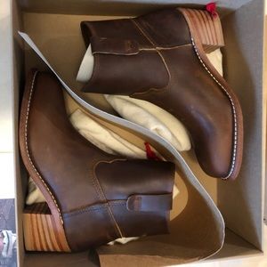 RED WING INEZ WOMEN'S HEELED BOOT LEATHER